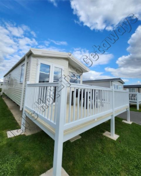 JEMs Hot-Tub Getaways 6 berth at Tattershall Lakes